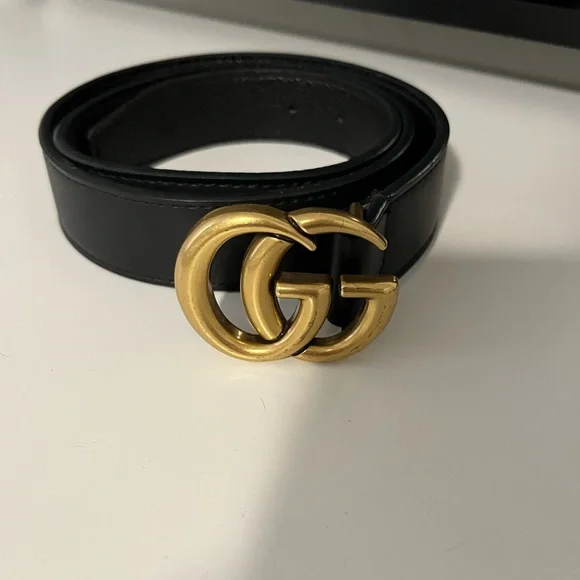 Black Gucci belt size 0-2 - Picture 2 of 3